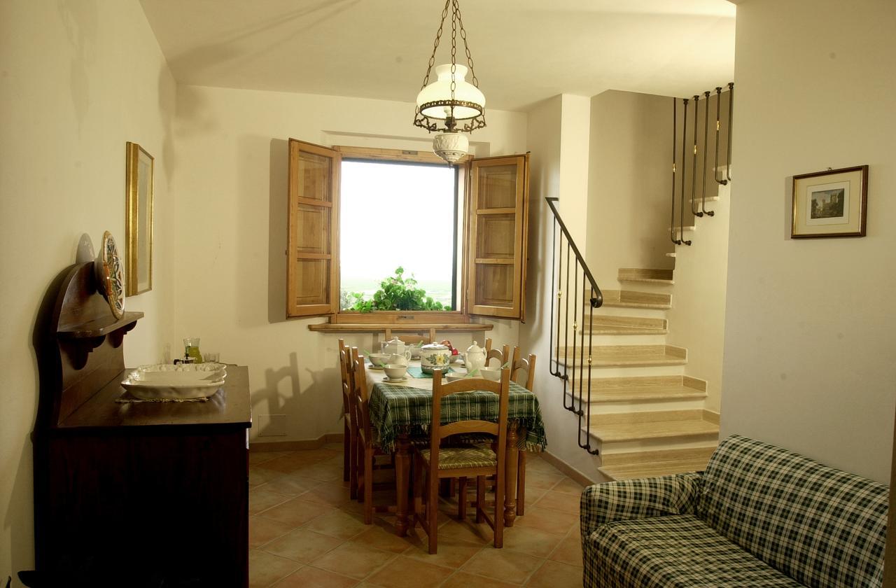 Residenza Le Galere Apartment กาส์ตีจลิโอเน เดลลา เปสกายา ภายนอก รูปภาพ