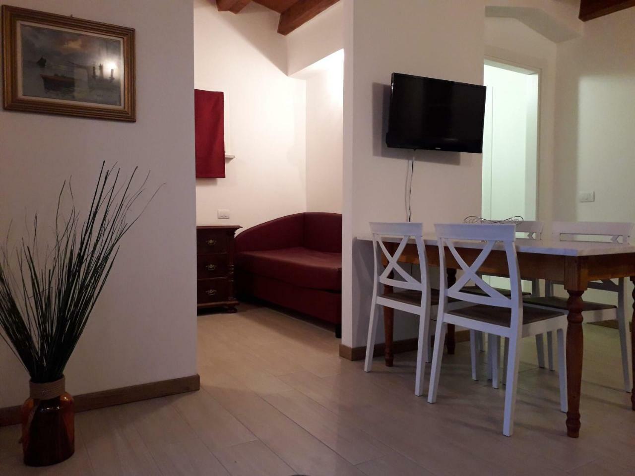 Residenza Le Galere Apartment กาส์ตีจลิโอเน เดลลา เปสกายา ภายนอก รูปภาพ