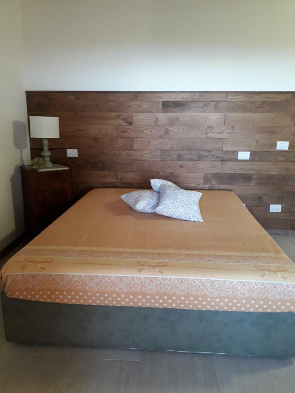 Residenza Le Galere Apartment กาส์ตีจลิโอเน เดลลา เปสกายา ภายนอก รูปภาพ