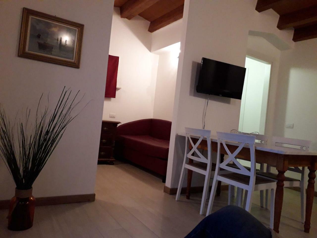 Residenza Le Galere Apartment กาส์ตีจลิโอเน เดลลา เปสกายา ภายนอก รูปภาพ
